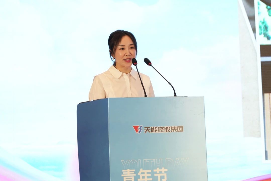 才聚多宝电竞 智创未来｜多宝电竞青年这样过五四.jpg